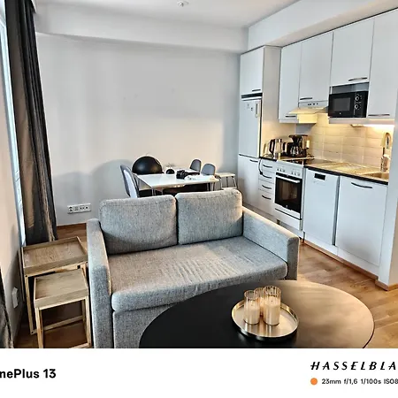 Cozy And Modern In A Location Lägenhet *